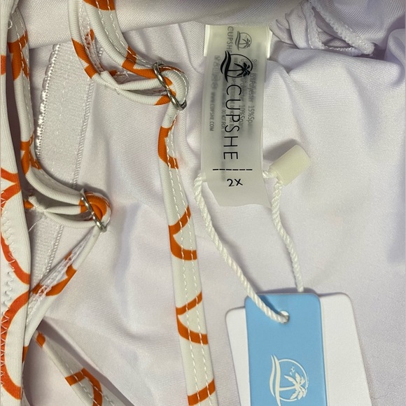 Cupshe Geo Print Scoop Neck One Piece Swimsuit, Size 2X, Adjustable Straps - Picture 10 of 11